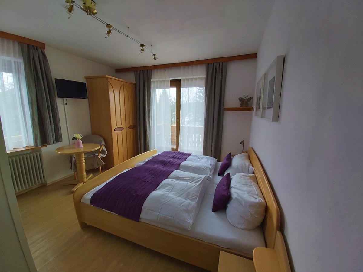 B&B Pension Karlsdorfer Hof Зеебоден Екстериор снимка