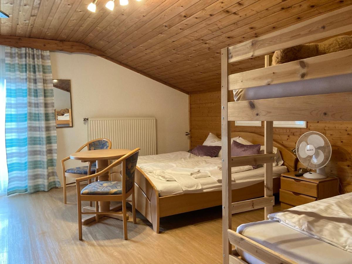 B&B Pension Karlsdorfer Hof Зеебоден Екстериор снимка